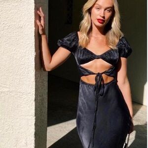 VRG GRL Au Revoir Bias Cut Maxi Dress Black
Verge Girl long cutout tie XS